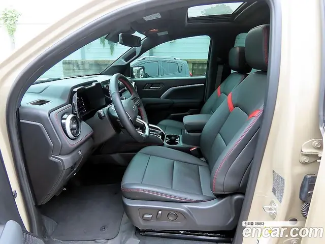 Chevrolet Colorado 2023 2.7 автомат (гидро), миниатюра 5 Chevrolet Colorado 2023 2.7 автомат (гидро), миниатюра 5