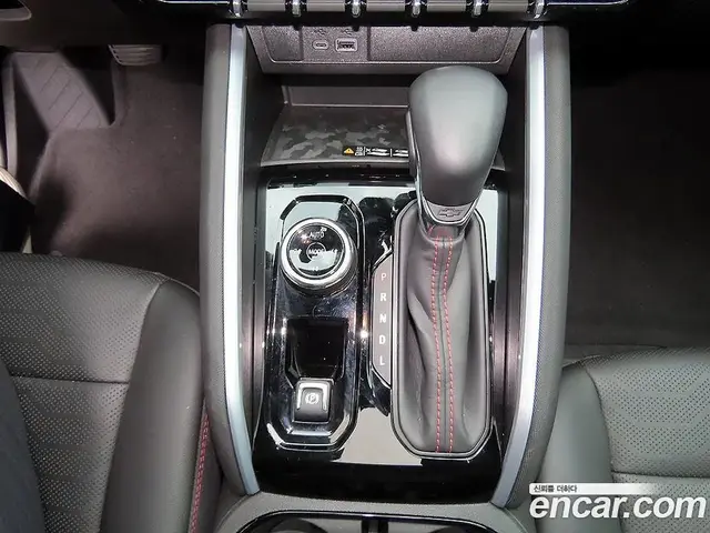 Chevrolet Colorado 2023 2.7 автомат (гидро), миниатюра 10 Chevrolet Colorado 2023 2.7 автомат (гидро), миниатюра 10