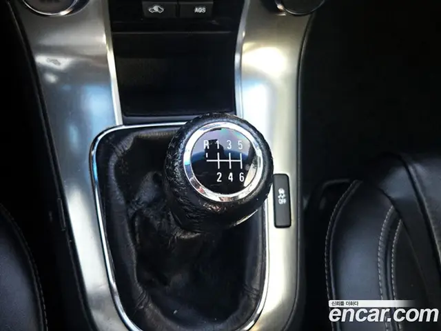 Chevrolet Cruze 2012 2.0 механика, миниатюра 9 Chevrolet Cruze 2012 2.0 механика, миниатюра 9