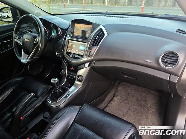 Chevrolet Cruze 2012 2.0 механика, миниатюра 10 Chevrolet Cruze 2012 2.0 механика, миниатюра 10