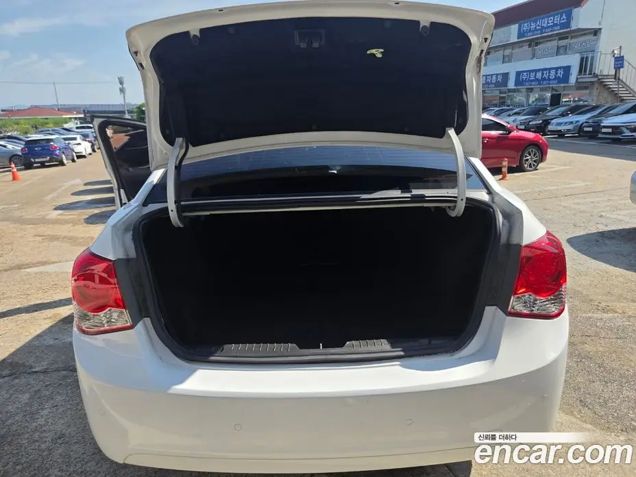 Chevrolet Cruze 2012 1.8 автомат (гидро), фото 14 Chevrolet Cruze 2012 1.8 автомат (гидро), фото 14