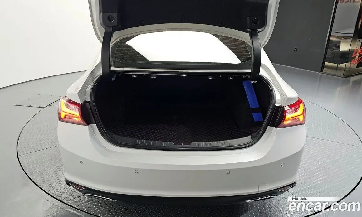 Chevrolet Malibu 2017 2.0 автомат (гидро), фото 20 Chevrolet Malibu 2017 2.0 автомат (гидро), фото 20