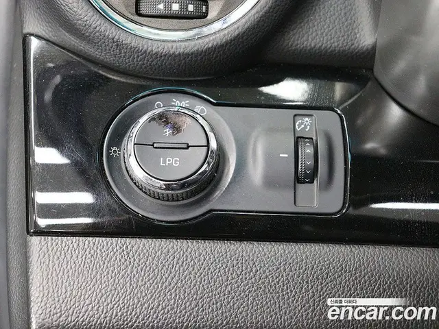 Chevrolet Orlando 2011 2.0 автомат (гидро), миниатюра 11 Chevrolet Orlando 2011 2.0 автомат (гидро), миниатюра 11