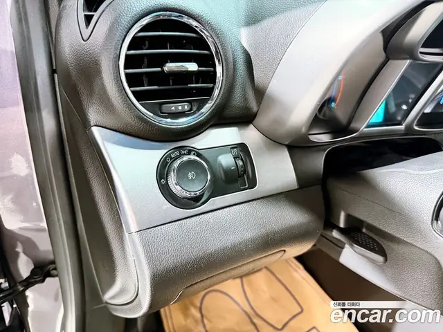 Chevrolet Orlando 2012 2.0 автомат (гидро), миниатюра 11