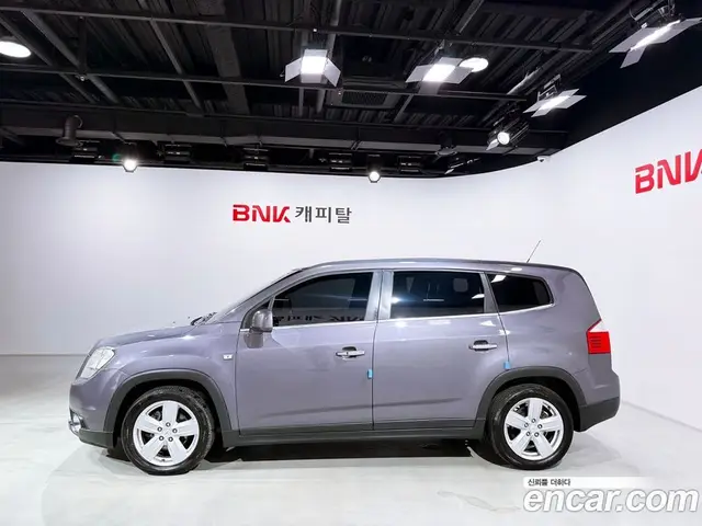 Chevrolet Orlando 2012 2.0 автомат (гидро), миниатюра 3