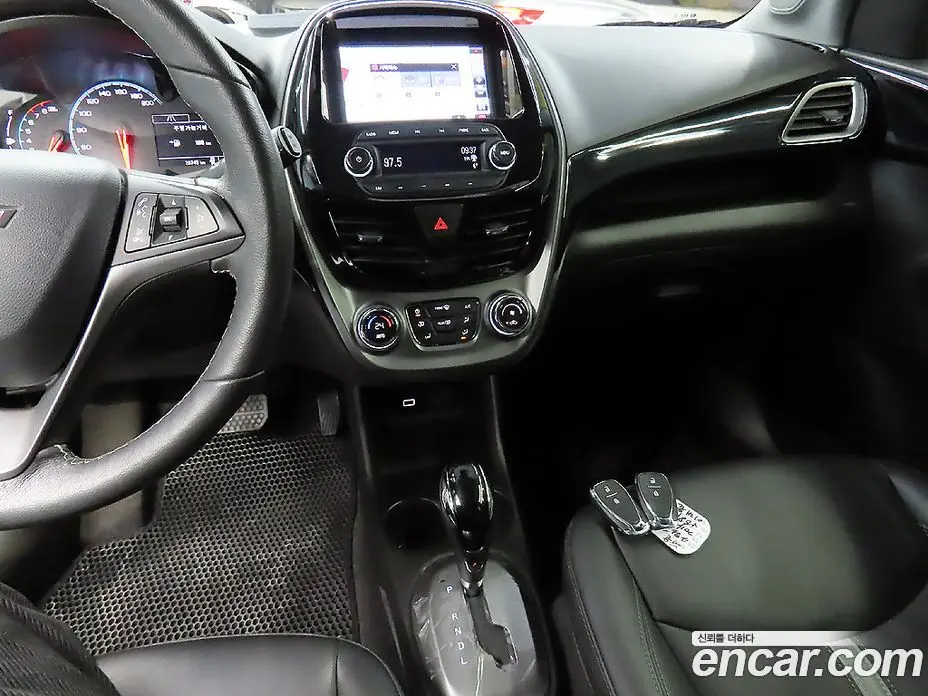 Chevrolet Spark 2019 1.0 автомат (гидро), фото 10 Chevrolet Spark 2019 1.0 автомат (гидро), фото 10