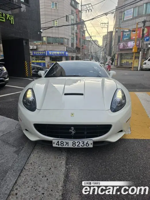 Ferrari California 2013 4.2 автомат (гидро), миниатюра 1 Ferrari California 2013 4.2 автомат (гидро), миниатюра 1