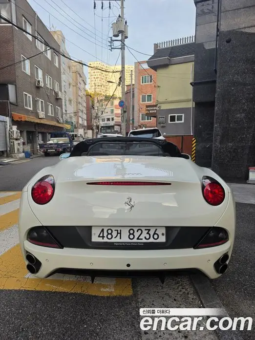 Ferrari California 2013 4.2 автомат (гидро), фото 4 Ferrari California 2013 4.2 автомат (гидро), фото 4