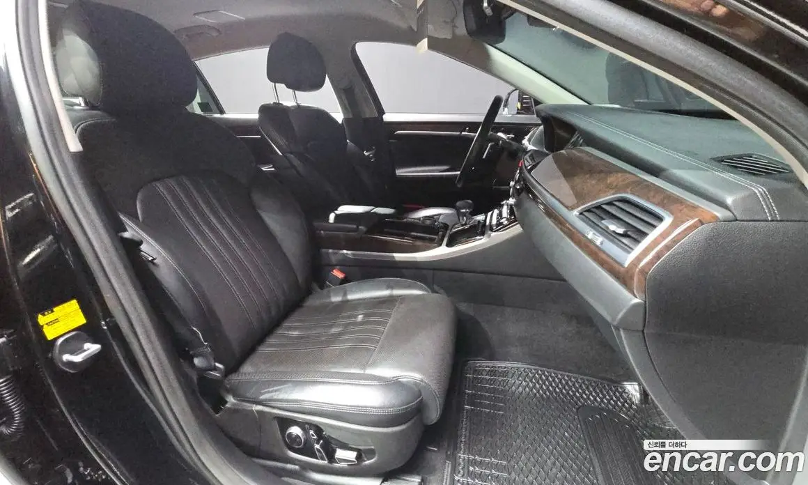 Genesis EQ900 2016 3.8 автомат (гидро), фото 11 Genesis EQ900 2016 3.8 автомат (гидро), фото 11