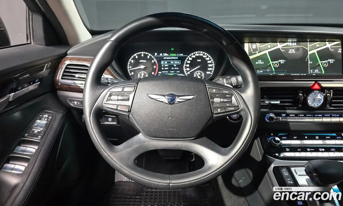 Genesis EQ900 2016 3.8 автомат (гидро), фото 13 Genesis EQ900 2016 3.8 автомат (гидро), фото 13