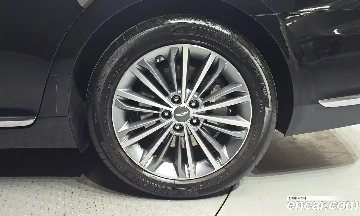 Genesis EQ900 2016 3.8 автомат (гидро), фото 5 Genesis EQ900 2016 3.8 автомат (гидро), фото 5