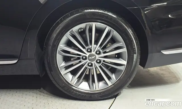Genesis EQ900 2016 3.8 автомат (гидро), миниатюра 5 Genesis EQ900 2016 3.8 автомат (гидро), миниатюра 5