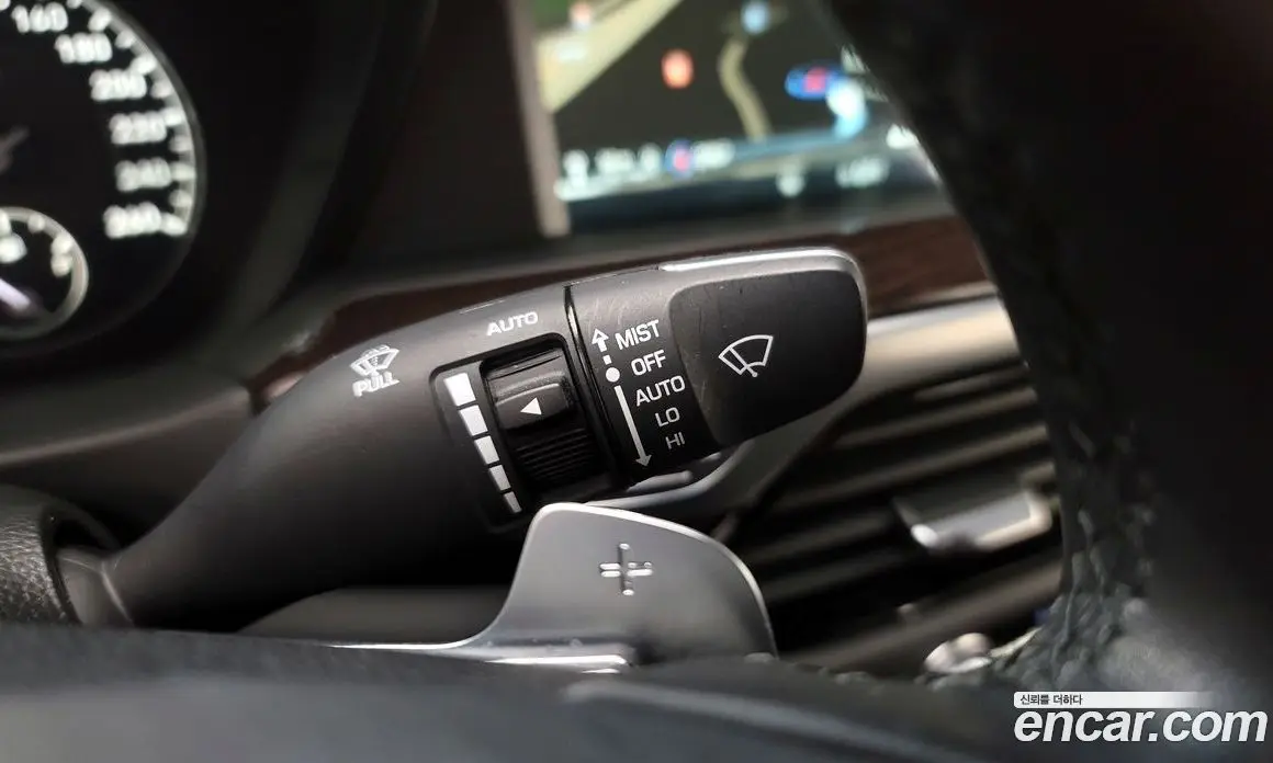 Genesis EQ900 2016 3.8 автомат (гидро), фото 18 Genesis EQ900 2016 3.8 автомат (гидро), фото 18
