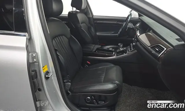 Genesis EQ900 2016 3.3 автомат (гидро), миниатюра 12