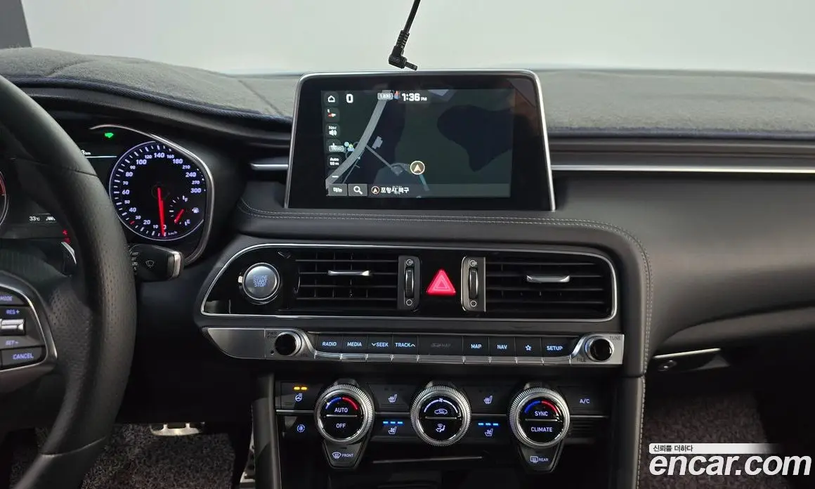 Genesis G70 2019 2.0 автомат (гидро), фото 19 Genesis G70 2019 2.0 автомат (гидро), фото 19