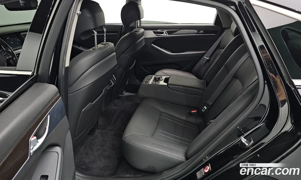 Genesis G80 2016 3.3 автомат (гидро), фото 16 Genesis G80 2016 3.3 автомат (гидро), фото 16