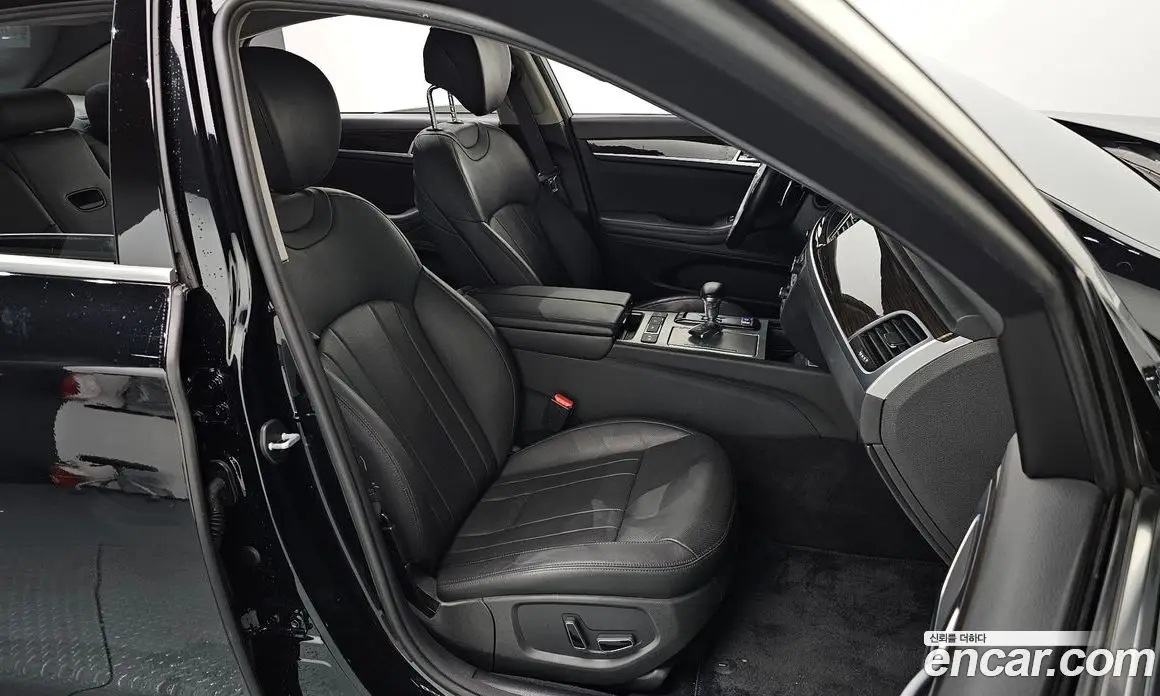 Genesis G80 2016 3.3 автомат (гидро), фото 17 Genesis G80 2016 3.3 автомат (гидро), фото 17