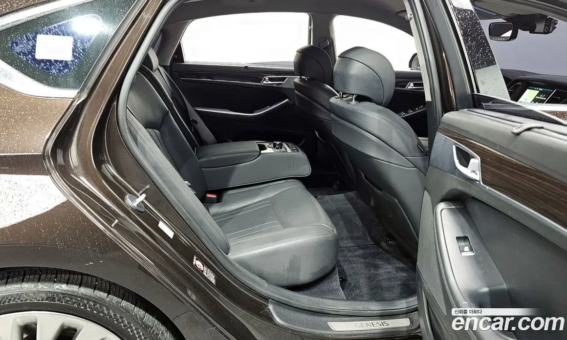 Genesis G80 2018 2.2 автомат (гидро), фото 12 Genesis G80 2018 2.2 автомат (гидро), фото 12