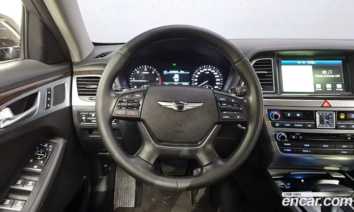 Genesis G80 2018 2.2 автомат (гидро), фото 13 Genesis G80 2018 2.2 автомат (гидро), фото 13