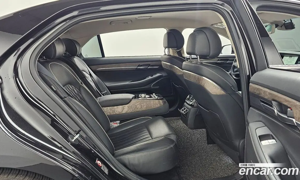 Genesis G90 2019 3.8 автомат (гидро), фото 12 Genesis G90 2019 3.8 автомат (гидро), фото 12