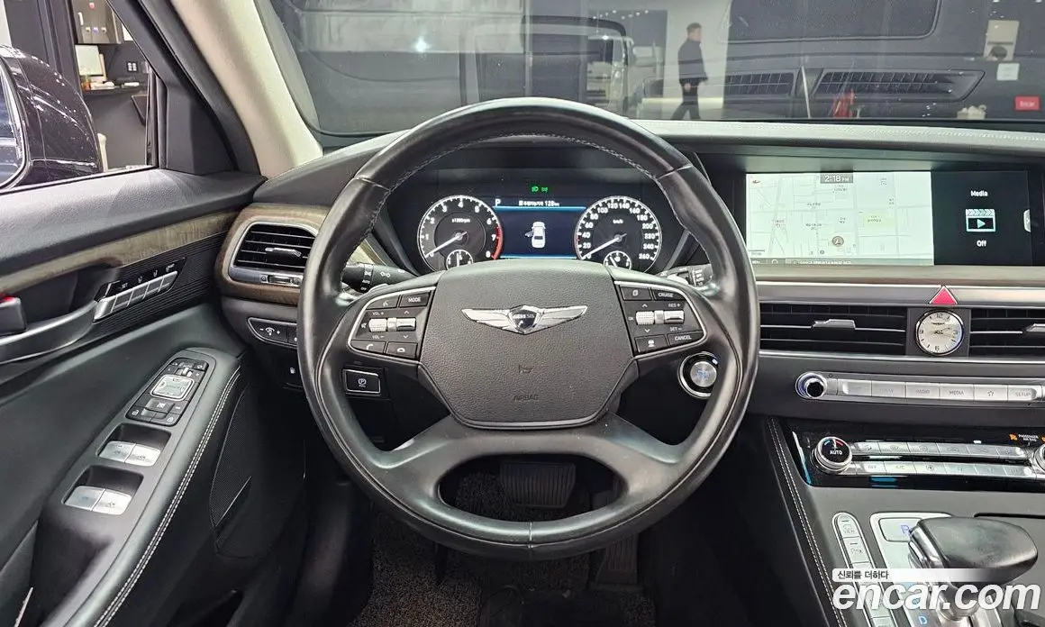 Genesis G90 2019 3.8 автомат (гидро), фото 14 Genesis G90 2019 3.8 автомат (гидро), фото 14