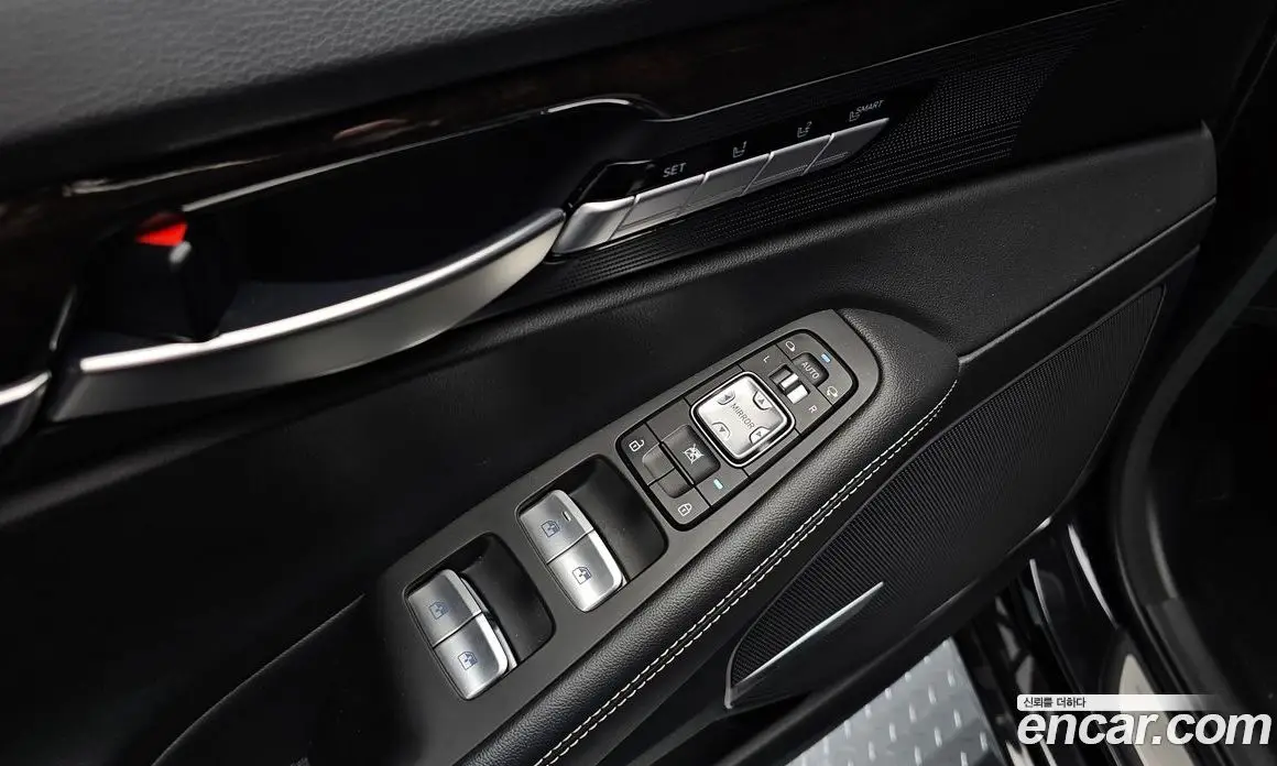 Genesis G90 2019 3.8 автомат (гидро), фото 16