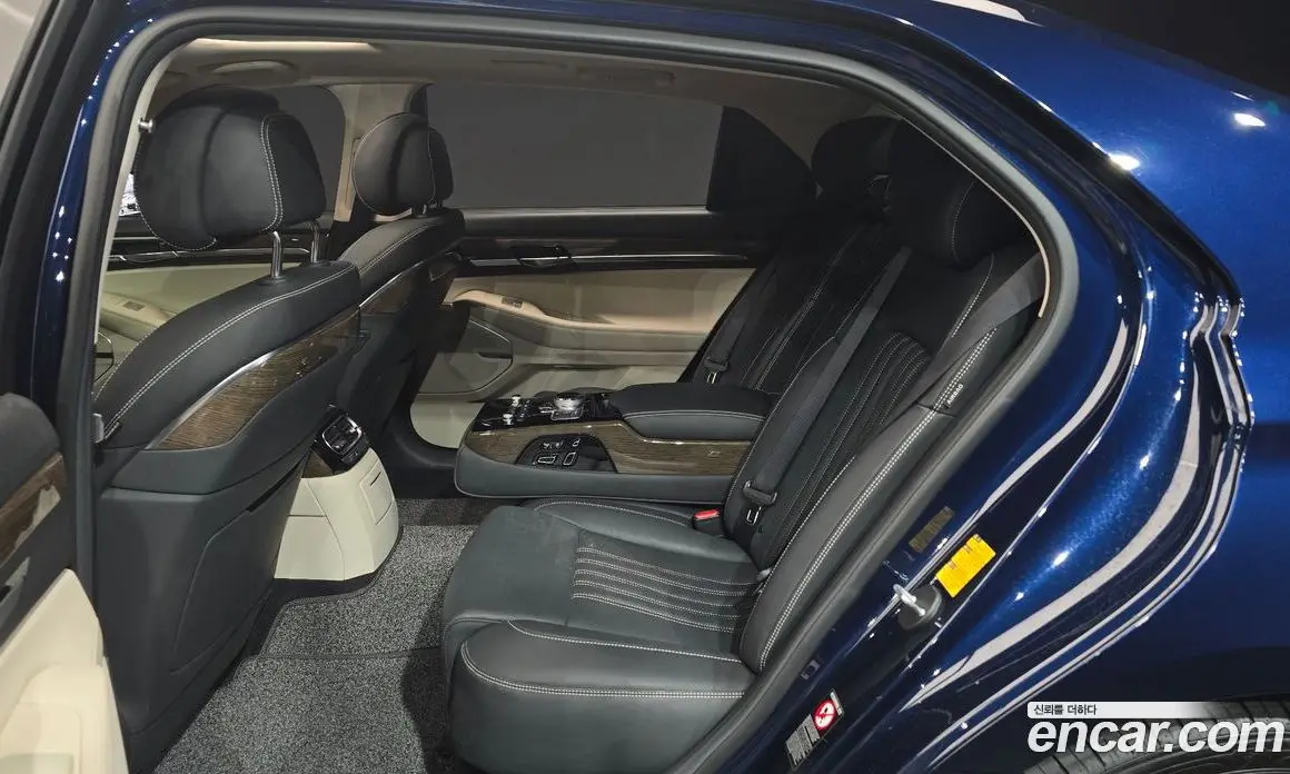 Genesis G90 2019 3.8 автомат (гидро), фото 18 Genesis G90 2019 3.8 автомат (гидро), фото 18