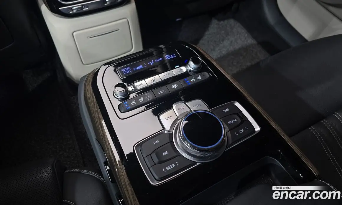 Genesis G90 2019 3.8 автомат (гидро), фото 33 Genesis G90 2019 3.8 автомат (гидро), фото 33