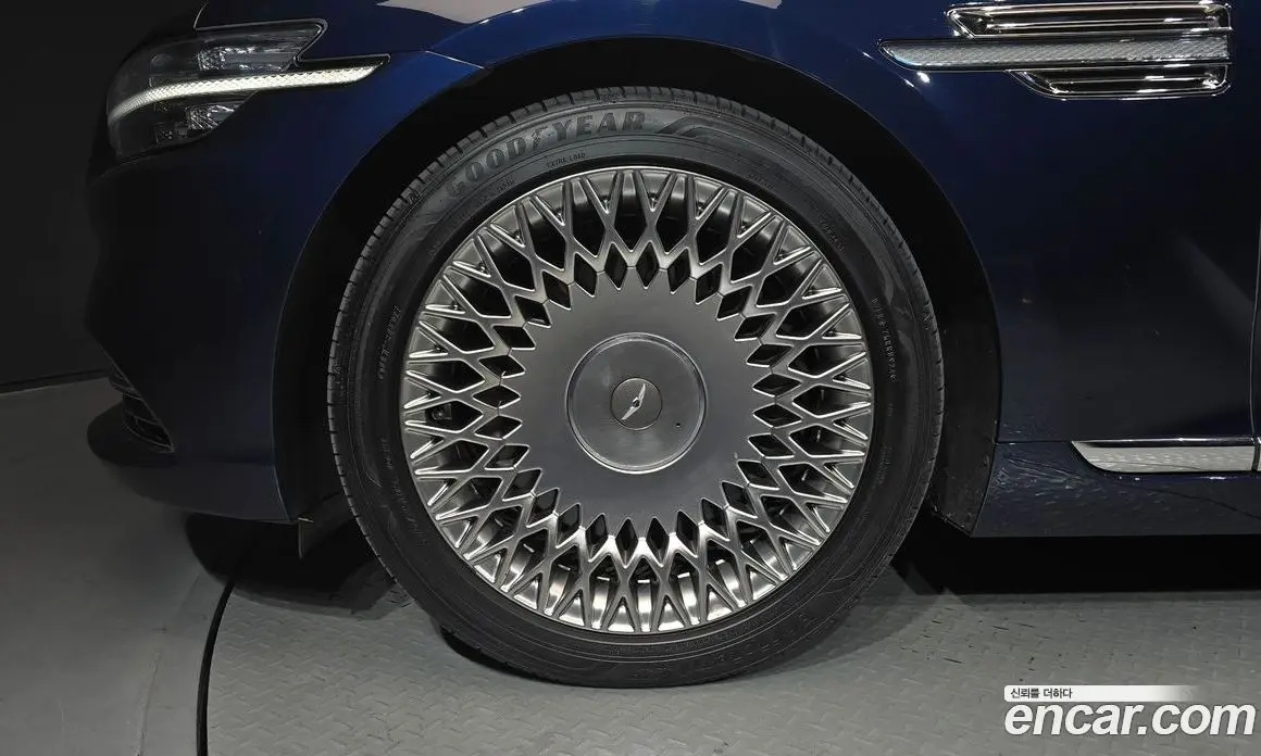 Genesis G90 2019 3.8 автомат (гидро), фото 5 Genesis G90 2019 3.8 автомат (гидро), фото 5