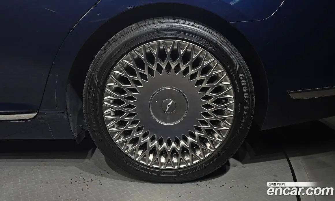 Genesis G90 2019 3.8 автомат (гидро), фото 7 Genesis G90 2019 3.8 автомат (гидро), фото 7