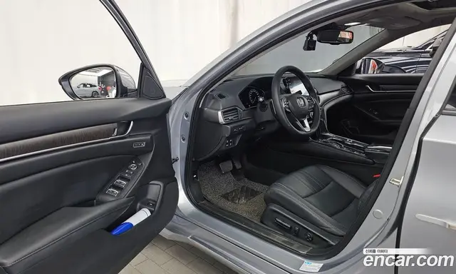 Honda Accord 2019 2.0 автомат (гидро), миниатюра 10 Honda Accord 2019 2.0 автомат (гидро), миниатюра 10