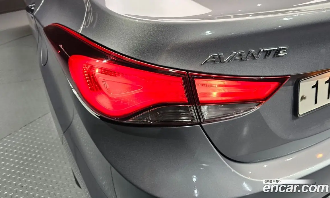 Hyundai Avante 2015 1.6 автомат (гидро), фото 9