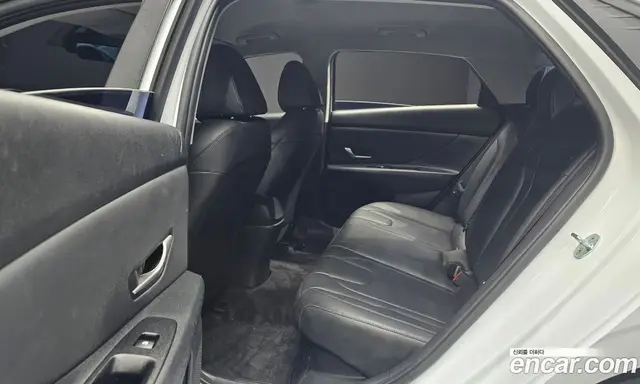 Hyundai Avante 2023 1.6 автомат (гидро), миниатюра 12