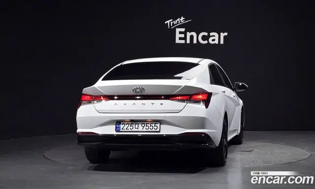 Hyundai Avante 2023 1.6 автомат (гидро), миниатюра 4 Hyundai Avante 2023 1.6 автомат (гидро), миниатюра 4