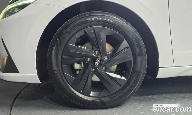 Hyundai Avante 2023 1.6 автомат (гидро), миниатюра 5 Hyundai Avante 2023 1.6 автомат (гидро), миниатюра 5