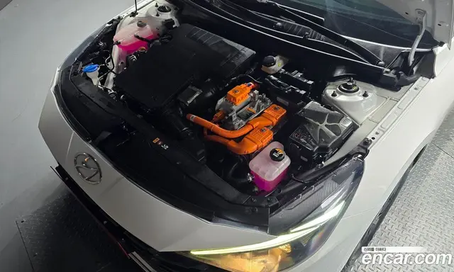 Hyundai Avante 2023 1.6 автомат (гидро), миниатюра 6 Hyundai Avante 2023 1.6 автомат (гидро), миниатюра 6