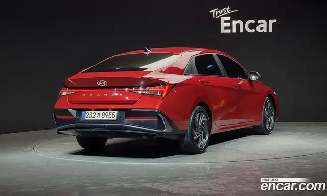 Hyundai Avante 2024 1.6 автомат (гидро), миниатюра 2