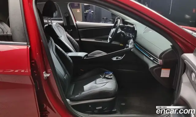 Hyundai Avante 2024 1.6 автомат (гидро), миниатюра 11