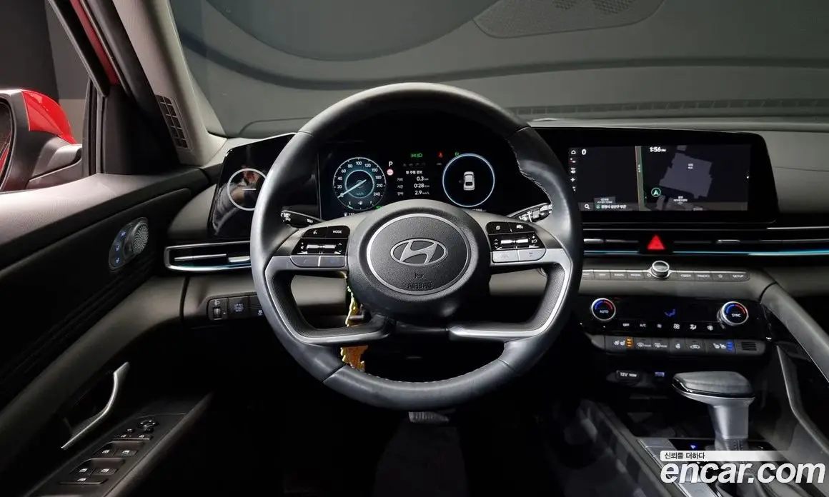 Hyundai Avante 2024 1.6 автомат (гидро), фото 13