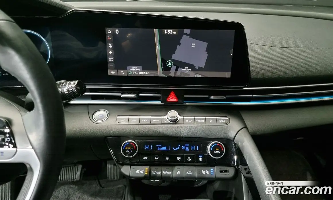 Hyundai Avante 2024 1.6 автомат (гидро), фото 14