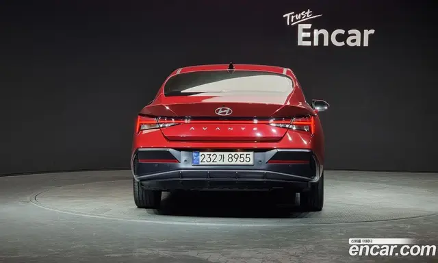 Hyundai Avante 2024 1.6 автомат (гидро), миниатюра 4