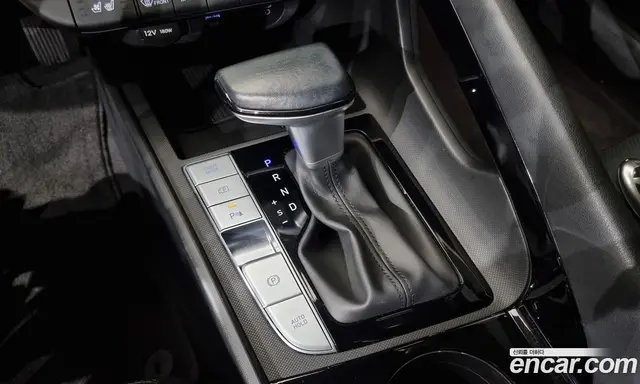 Hyundai Avante 2024 1.6 автомат (гидро), миниатюра 9