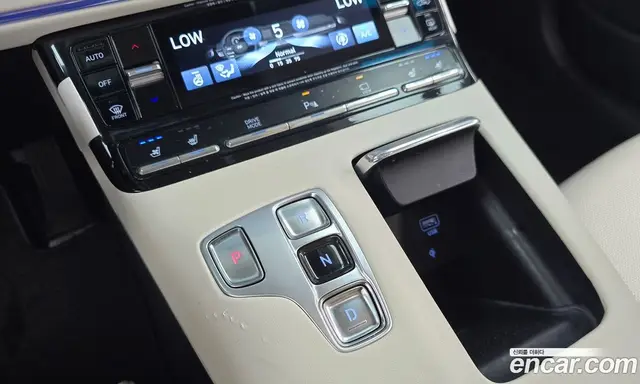 Hyundai Grandeur 2022 2.5 автомат (гидро), миниатюра 12