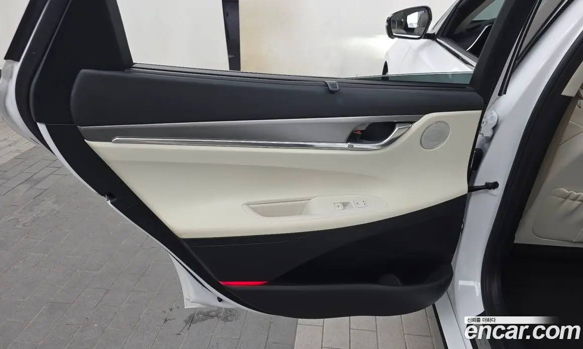 Hyundai Grandeur 2022 2.5 автомат (гидро), фото 15 Hyundai Grandeur 2022 2.5 автомат (гидро), фото 15