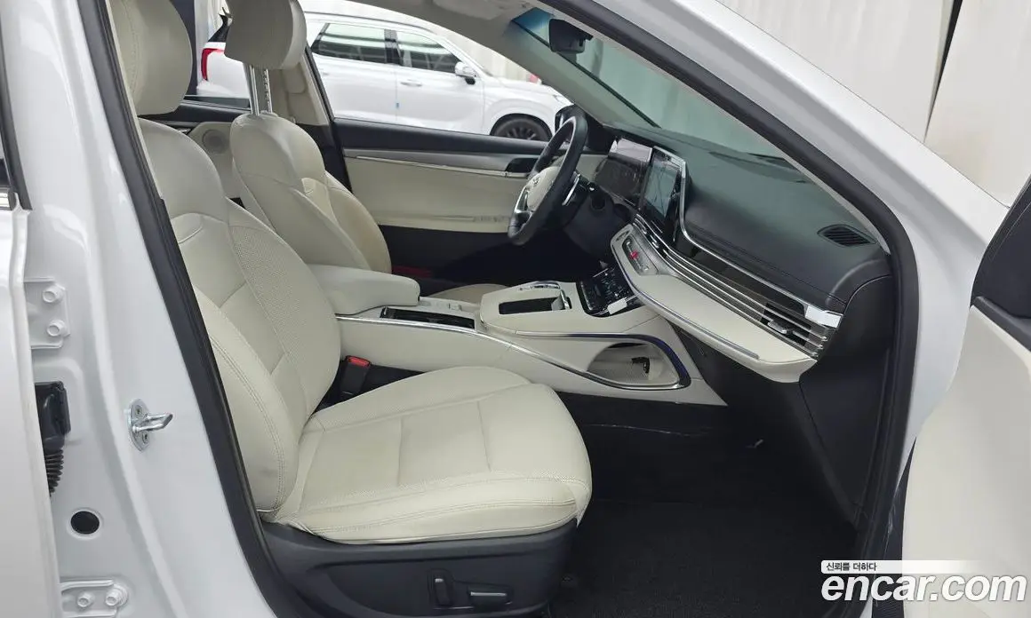 Hyundai Grandeur 2022 2.5 автомат (гидро), фото 16 Hyundai Grandeur 2022 2.5 автомат (гидро), фото 16