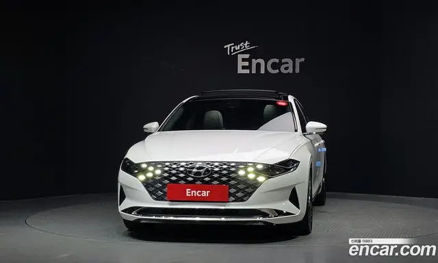 Hyundai Grandeur 2022 2.5 автомат (гидро), миниатюра 3 Hyundai Grandeur 2022 2.5 автомат (гидро), миниатюра 3