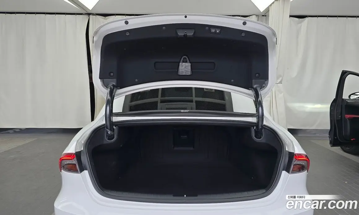 Hyundai Grandeur 2022 2.5 автомат (гидро), фото 26 Hyundai Grandeur 2022 2.5 автомат (гидро), фото 26