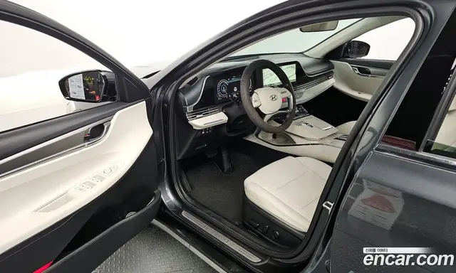 Hyundai Grandeur 2022 2.5 автомат (гидро), миниатюра 11