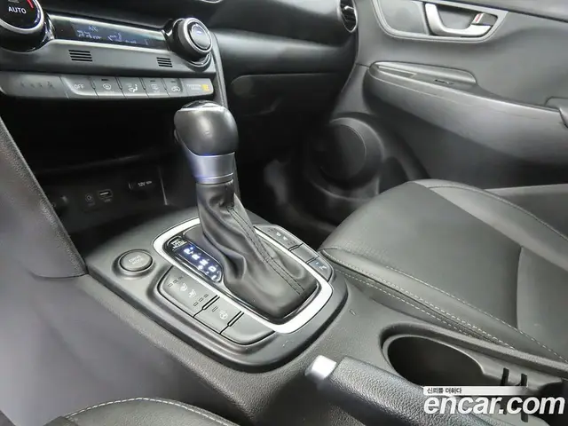 Hyundai Kona 2019 1.6 автомат (гидро), миниатюра 11 Hyundai Kona 2019 1.6 автомат (гидро), миниатюра 11