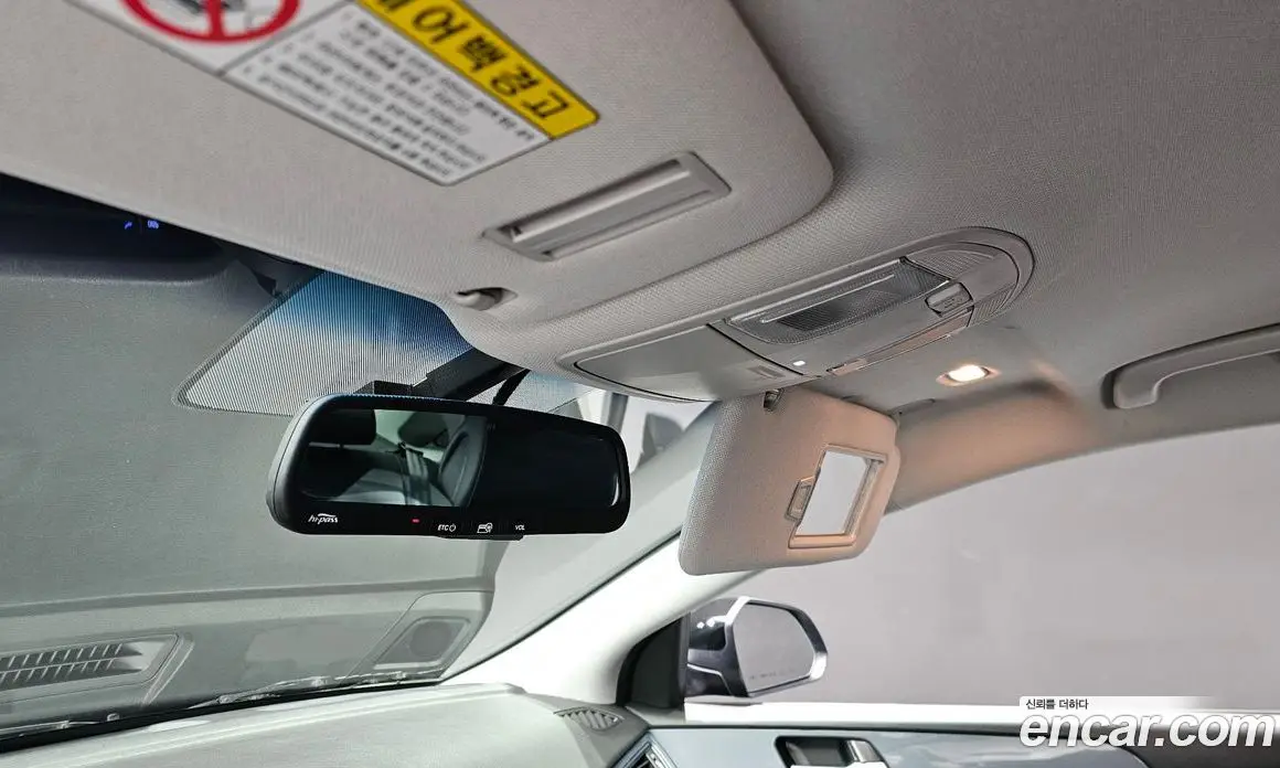 Hyundai Sonata 2015 2.0 автомат (гидро), фото 18